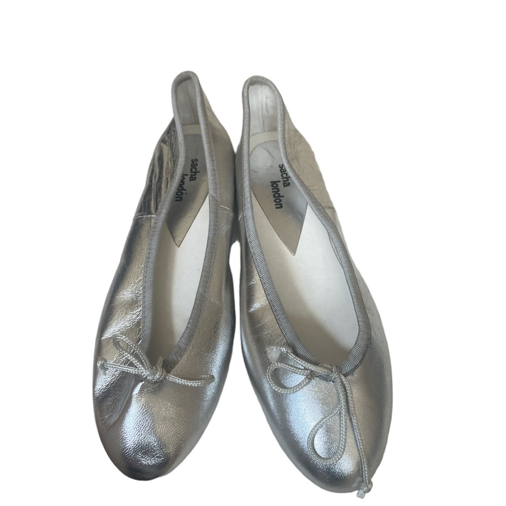 Vintage Sacha London silver ballet flats narrow size 6